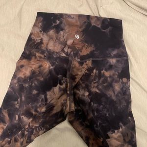 28’ Lululemon align leggings size 4